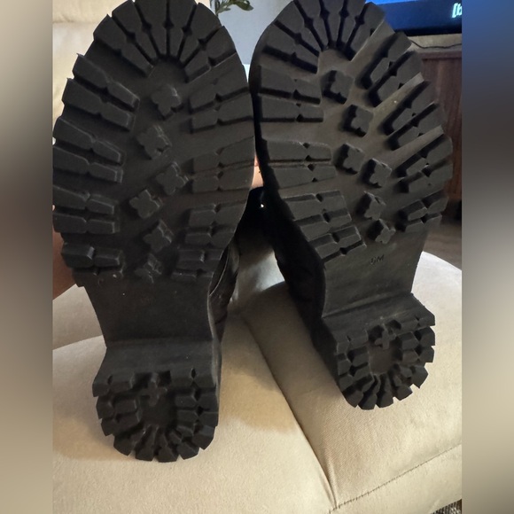 Dolls Kill Obsidian Pocket Combat Boots – Black – Worn Once Sz 6 - Picture 3 of 4